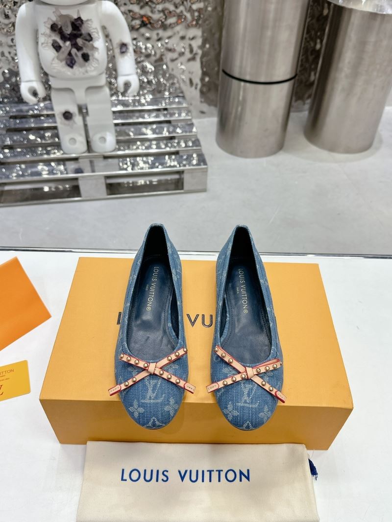 Louis Vuitton Flat Shoes